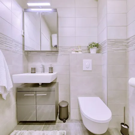 Apartman Alegria *
