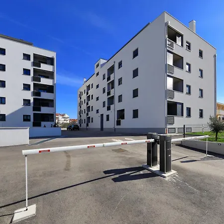 Apartman Alegria *